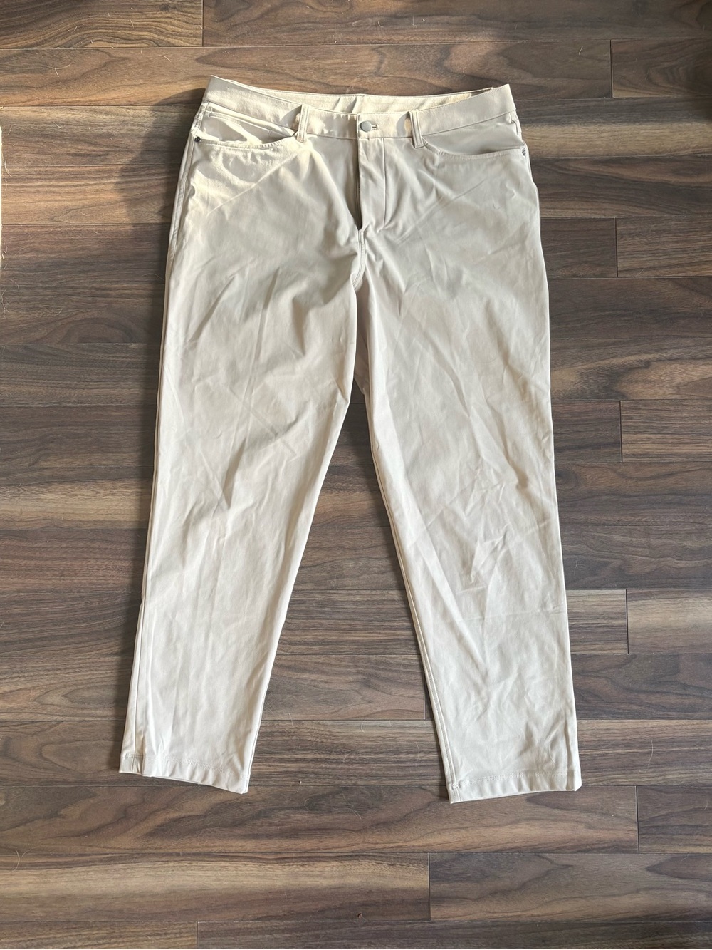 lululemon athletica Men's Slim Stretch Chinos in Cream